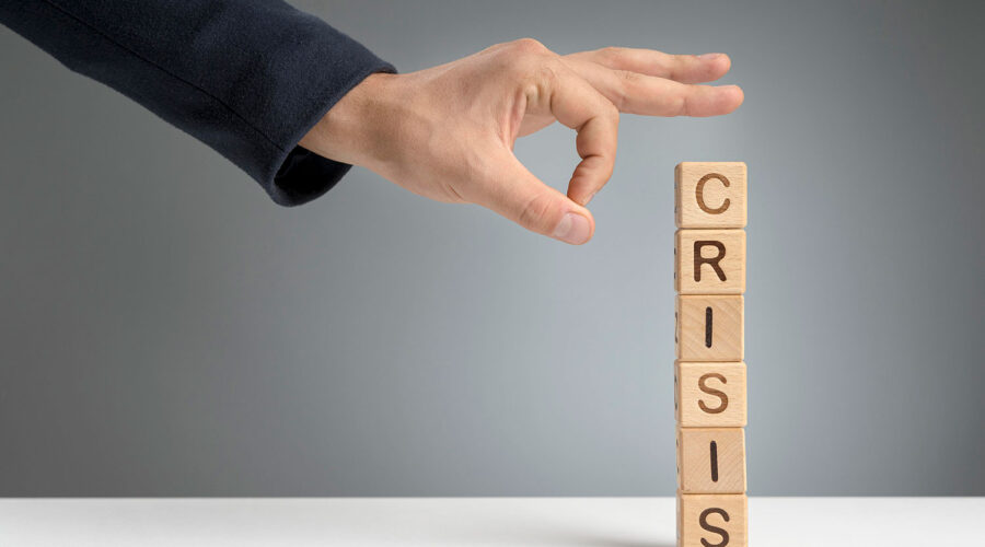 how to help brand in crisis
